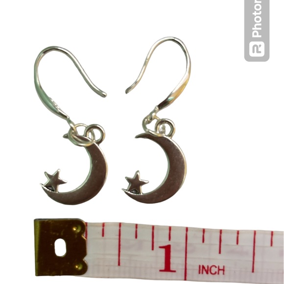 Grace 925 Sterling silver stamped plain half moon and star earrings - Picture 5 of 5
